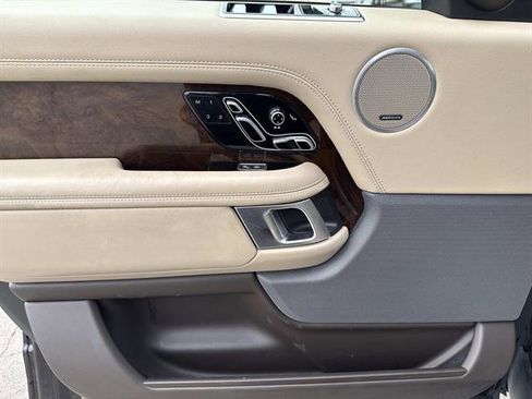 Used 2020 Land Rover Range Rover Long Wheelbase HSE image 8