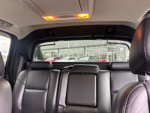 Used 2013 Chevrolet Avalanche LTZ AWD/4WD image 24