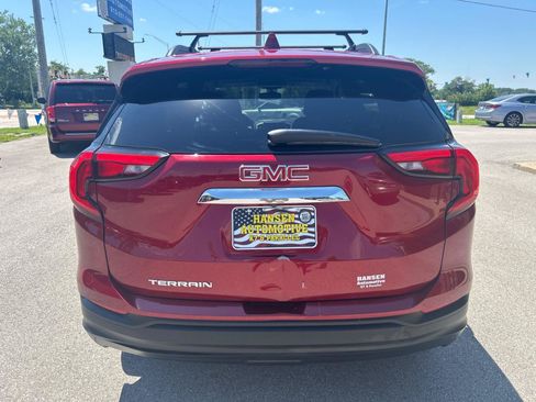 Used 2020 GMC Terrain SLE w/ Driver Convenience Package FWD image 6
