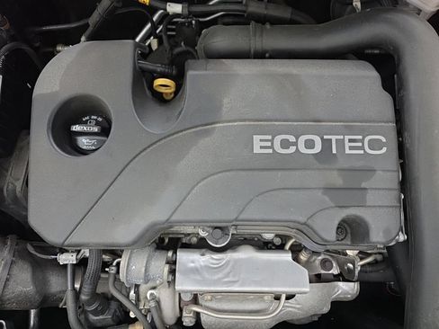 Certified 2020 Chevrolet Equinox LT w/ Driver Convenience Package FWD image 19