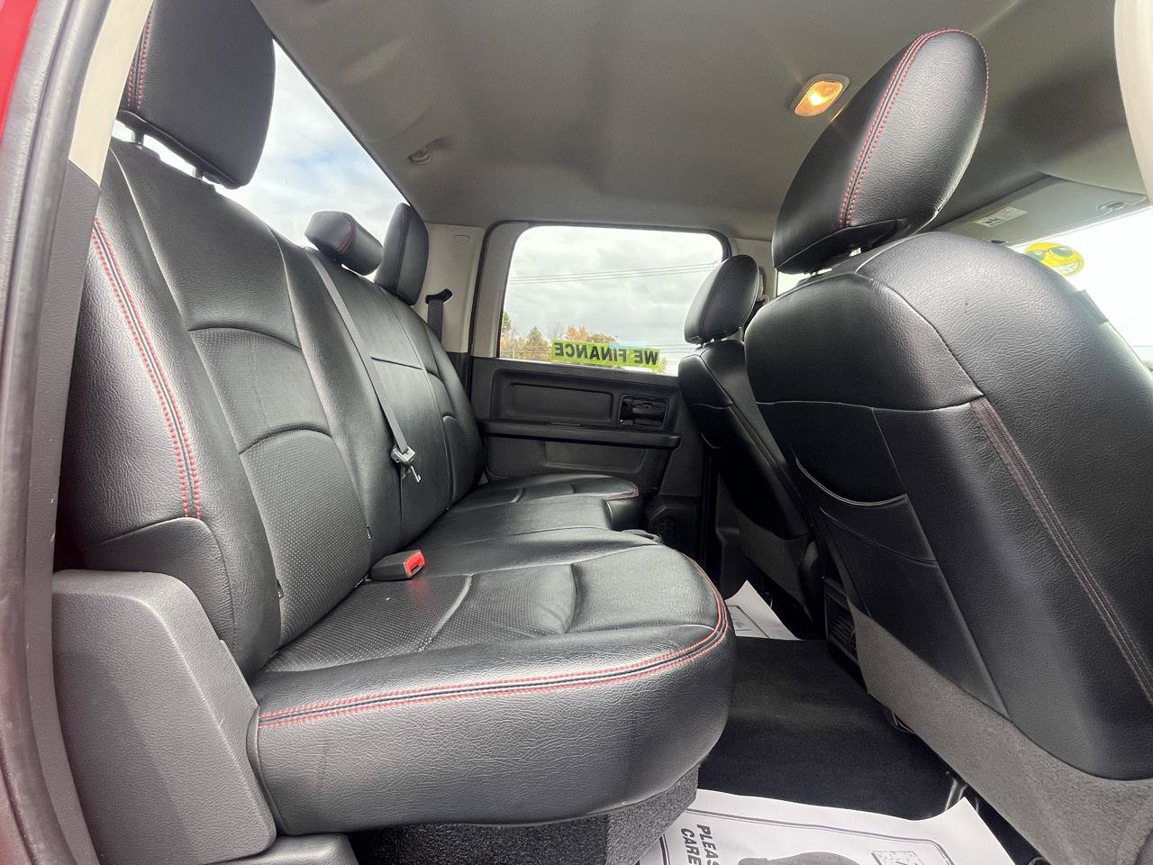 Used 2012 RAM 1500 Express w/ ST Popular Equipment Group AWD/4WD image 17
