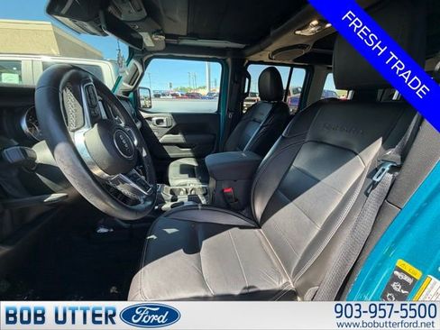 Used 2020 Jeep Wrangler Unlimited Sahara image 7