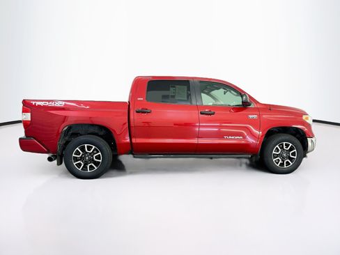 Used 2017 Toyota Tundra SR5 w/ TRD Off Road Package AWD/4WD image 10
