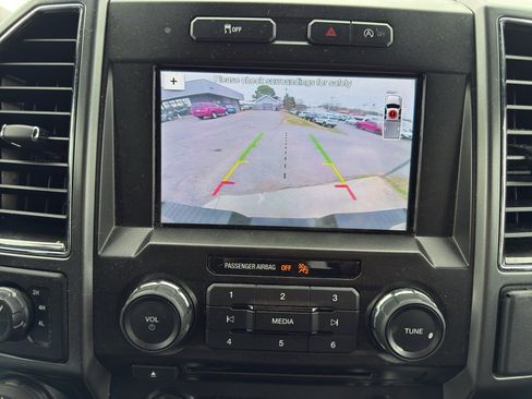 Used 2018 Ford F150 XLT w/ Equipment Group 302A Luxury image 20