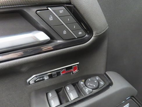 Used 2025 GMC Sierra 1500 AT4 image 56