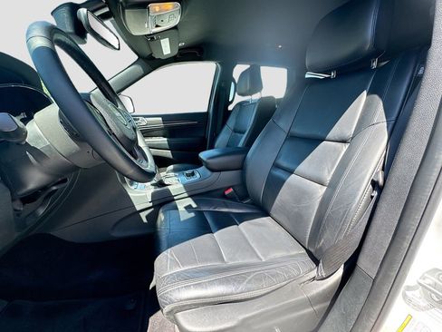 Used 2018 Jeep Grand Cherokee Limited AWD/4WD image 20