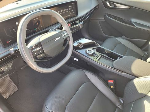 Used 2025 Kia EV6 Wind image 9
