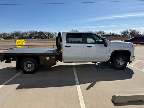 New 2026 Chevrolet Silverado 3500 W/T w/ WT Convenience Package AWD/4WD image 9