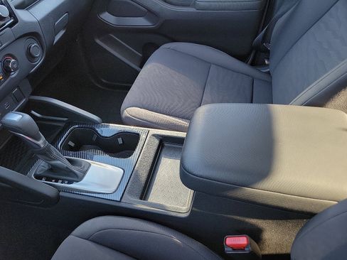 Used 2024 Nissan Frontier S w/ Technology Package image 20