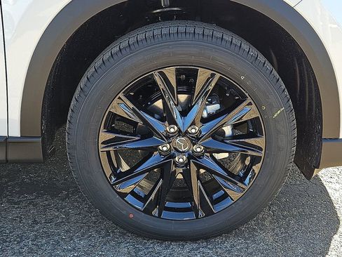 New 2025 MAZDA CX-5 Carbon Edition image 9