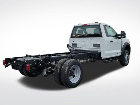 New 2026 Ford F550 4x4 Regular Cab Super Duty image 6