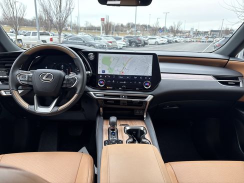 Certified 2025 Lexus RX 350 Premium w/ Accessory Package image 29