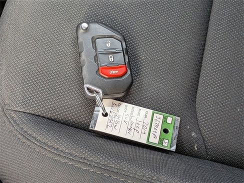 Certified 2019 Jeep Wrangler Unlimited Sport S image 24