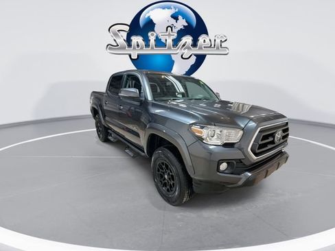 Used 2021 Toyota Tacoma 4x4 Double Cab image 2
