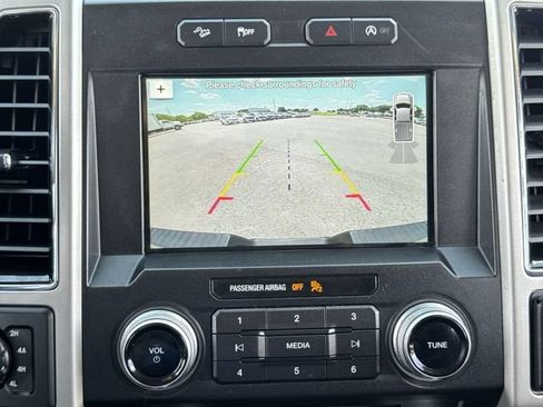 Certified 2018 Ford F150 Lariat AWD/4WD image 17