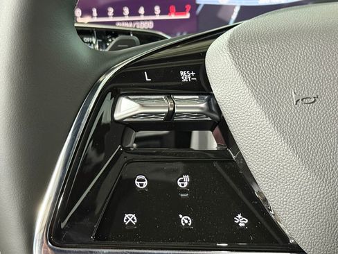 New 2026 Cadillac Escalade ESV Luxury w/ Touring Package image 14