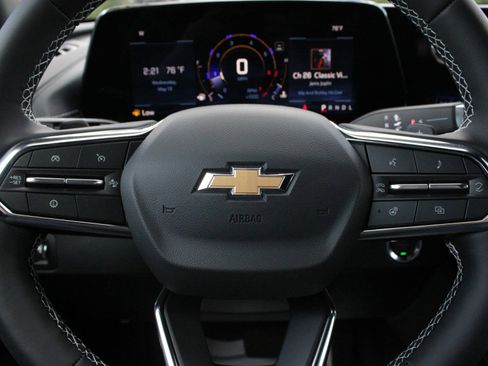 New 2026 Chevrolet Traverse LT w/ Driver Confidence Package FWD image 28