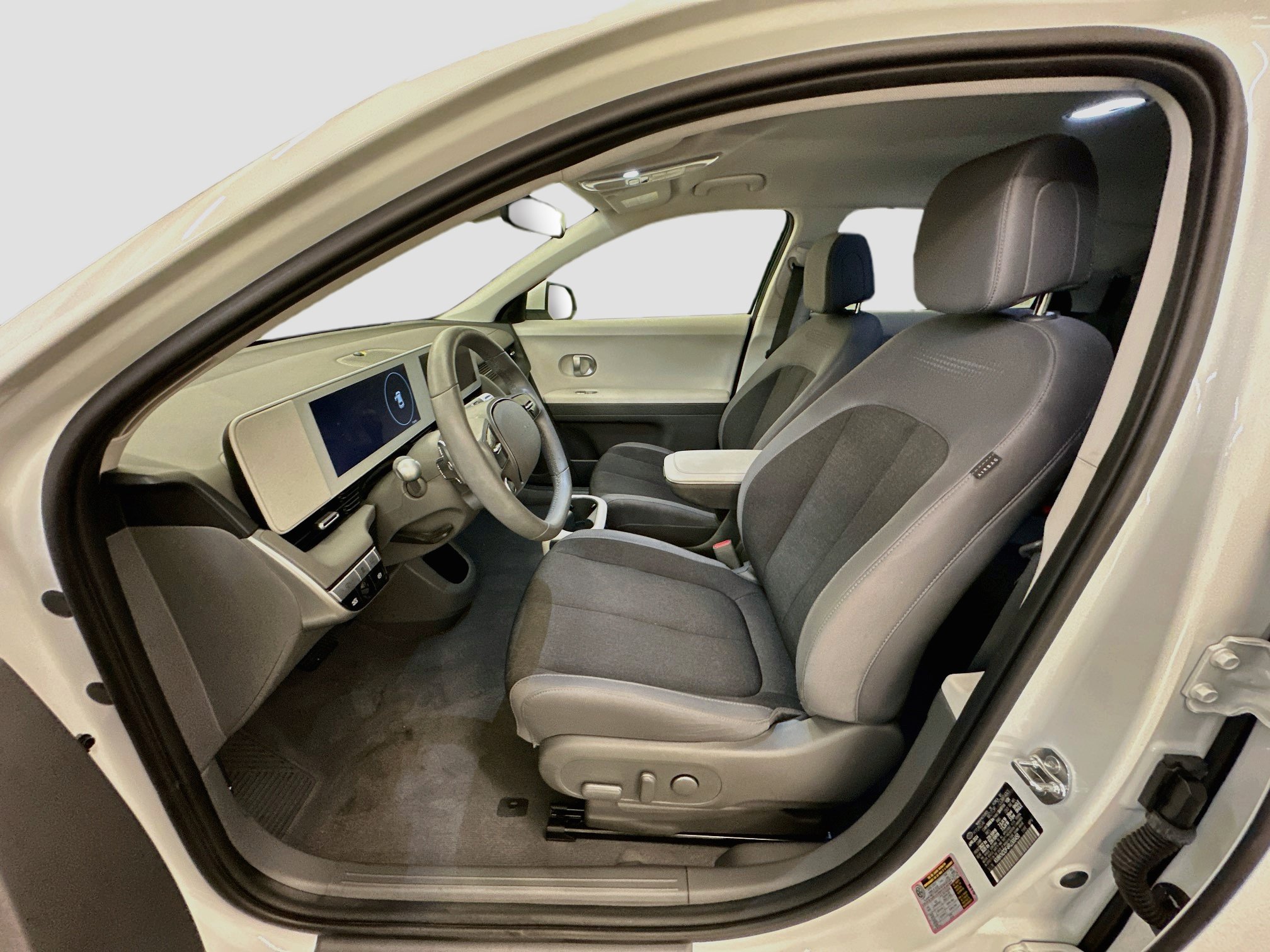 Used 2024 Hyundai Ioniq 5 SEL AWD/4WD image 13
