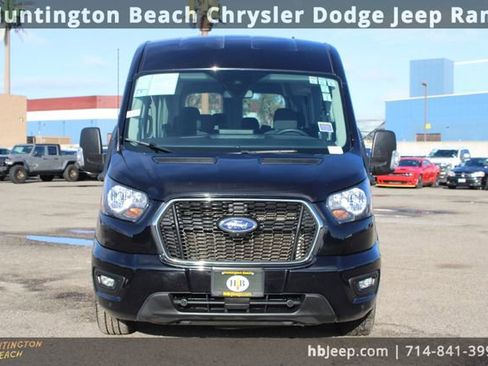 Used 2023 Ford Transit 350 XLT image 2