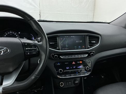 Used 2019 Hyundai Ioniq Limited FWD image 34