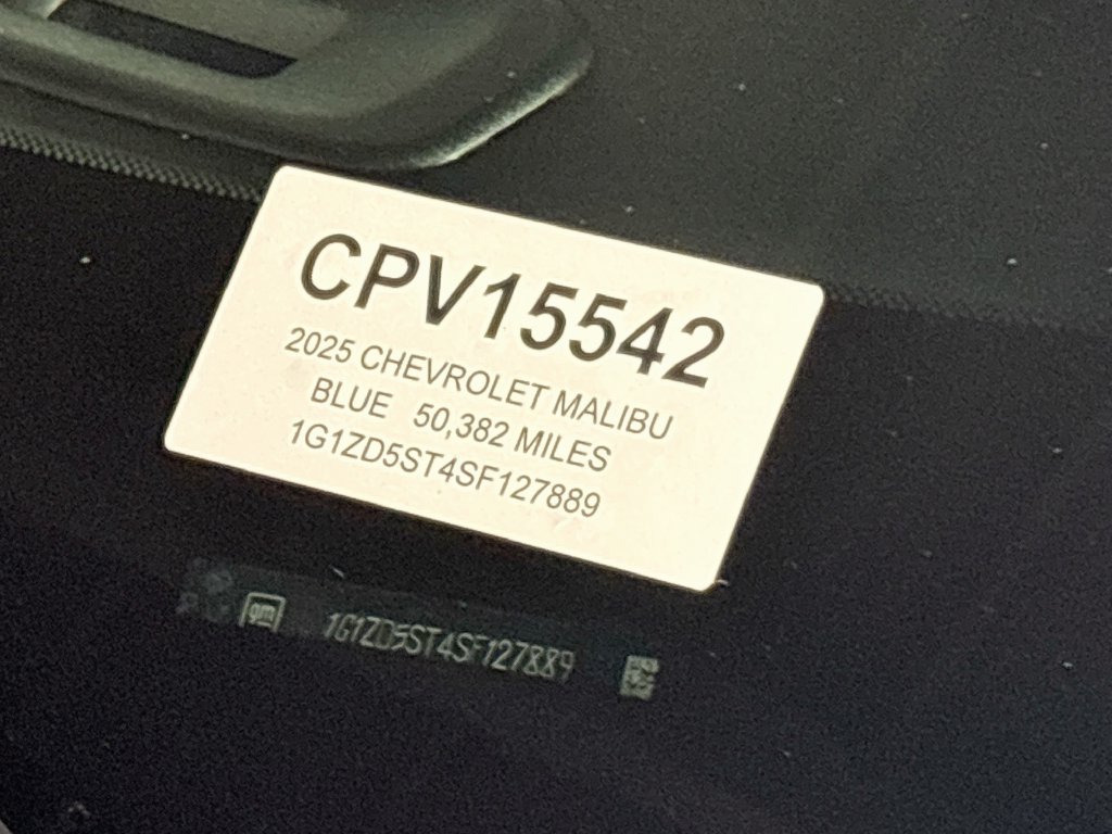 Used 2025 Chevrolet Malibu LT FWD image 24