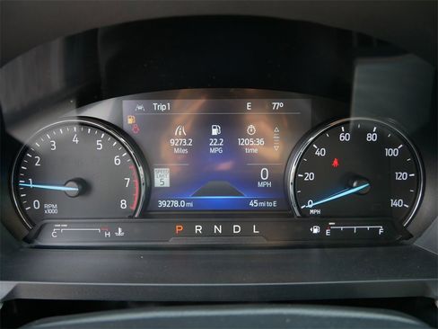 Used 2022 Ford Explorer XLT w/ Equipment Group 202A image 27