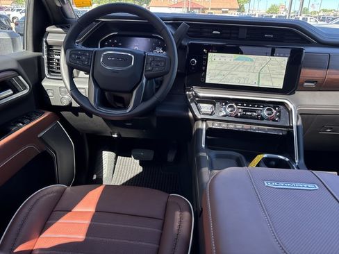 New 2026 GMC Sierra 2500 Denali Ultimate w/ LPO, Black Badging Package AWD/4WD image 19