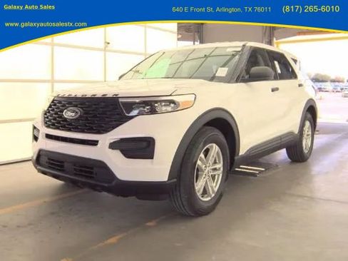 Used 2022 Ford Explorer 4WD image 1
