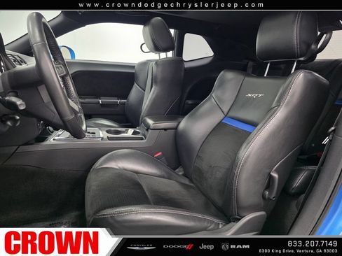 Used 2009 Dodge Challenger SRT8 w/ SRT Option Group II RWD image 23