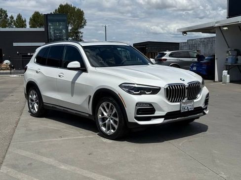 Used 2021 BMW X5 sDrive40i w/ Premium Package RWD image 6