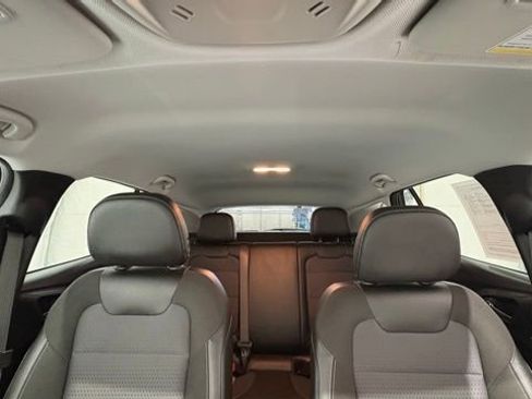 Used 2025 Chevrolet Trax LT w/ LT Convenience Package image 29