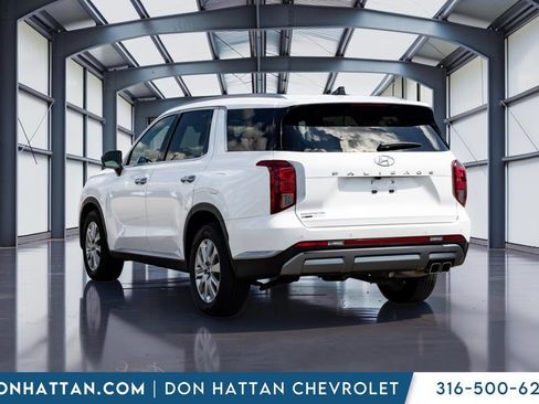 Used 2024 Hyundai Palisade SEL FWD image 23