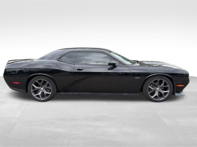Used 2019 Dodge Challenger R/T RWD image 11