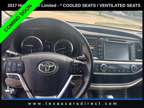 Used 2017 Toyota Highlander Limited FWD image 7