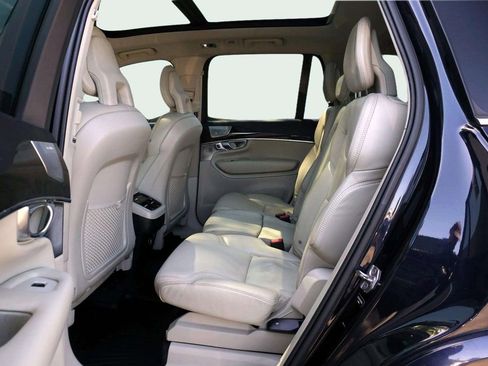 Used 2017 Volvo XC90 T6 Momentum w/ Vision Package AWD/4WD image 20