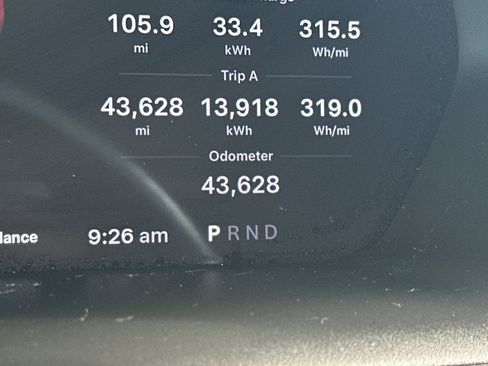 Used 2021 Tesla Model X Long Range image 39