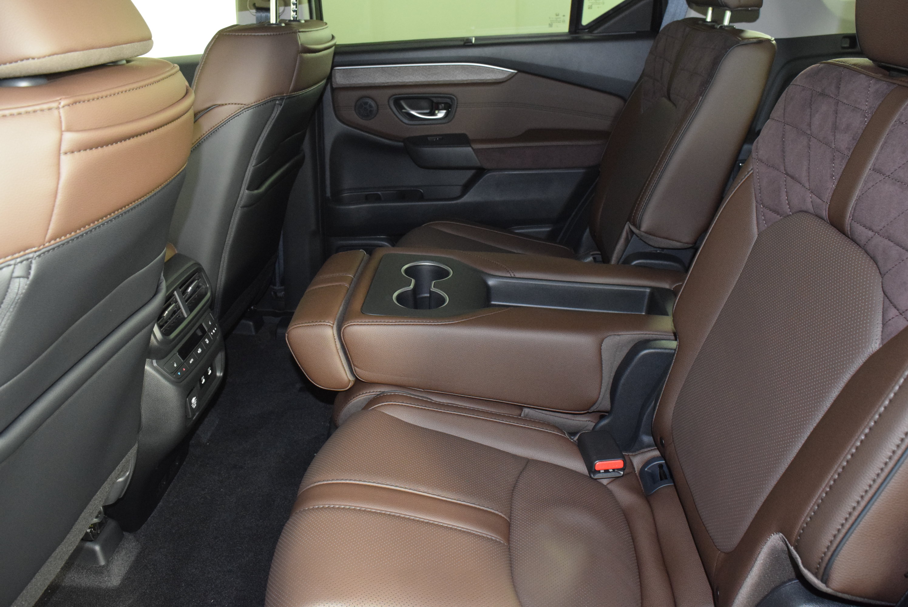 New 2026 Honda Pilot Elite image 14