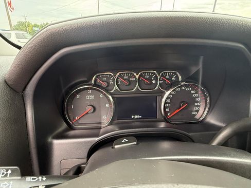 Used 2016 GMC Sierra 1500 SLT w/ SLT Preferred Package AWD/4WD image 6