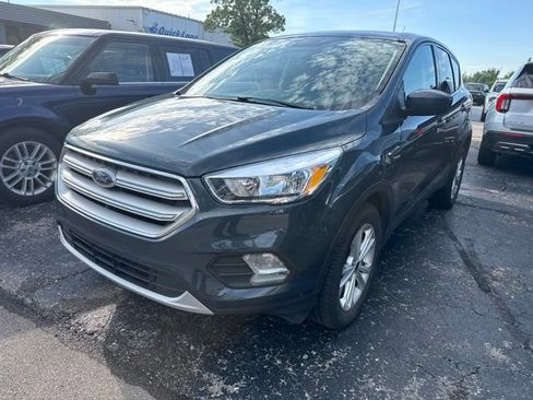 Used 2019 Ford Escape SE AWD/4WD image 2
