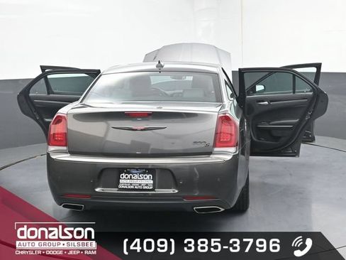 Used 2023 Chrysler 300 S RWD image 24