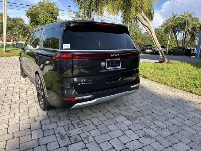 Used 2023 Kia Carnival EX w/ Paint Protection Package FWD image 35