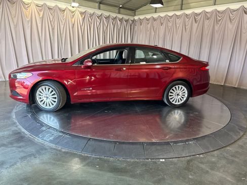 Used 2013 Ford Fusion SE FWD image 8