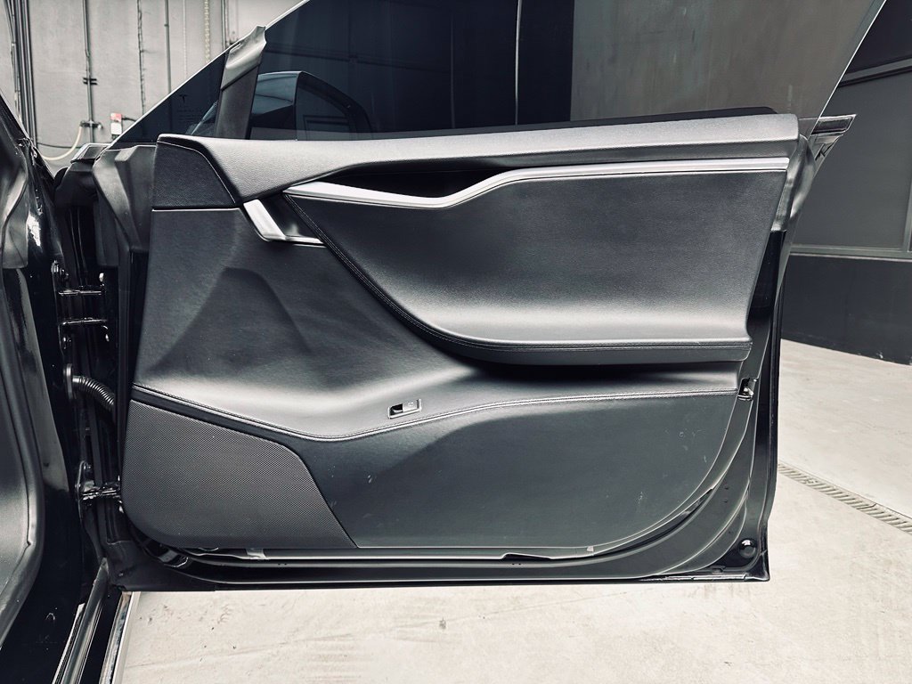 Used 2013 Tesla Model S Performance RWD image 21
