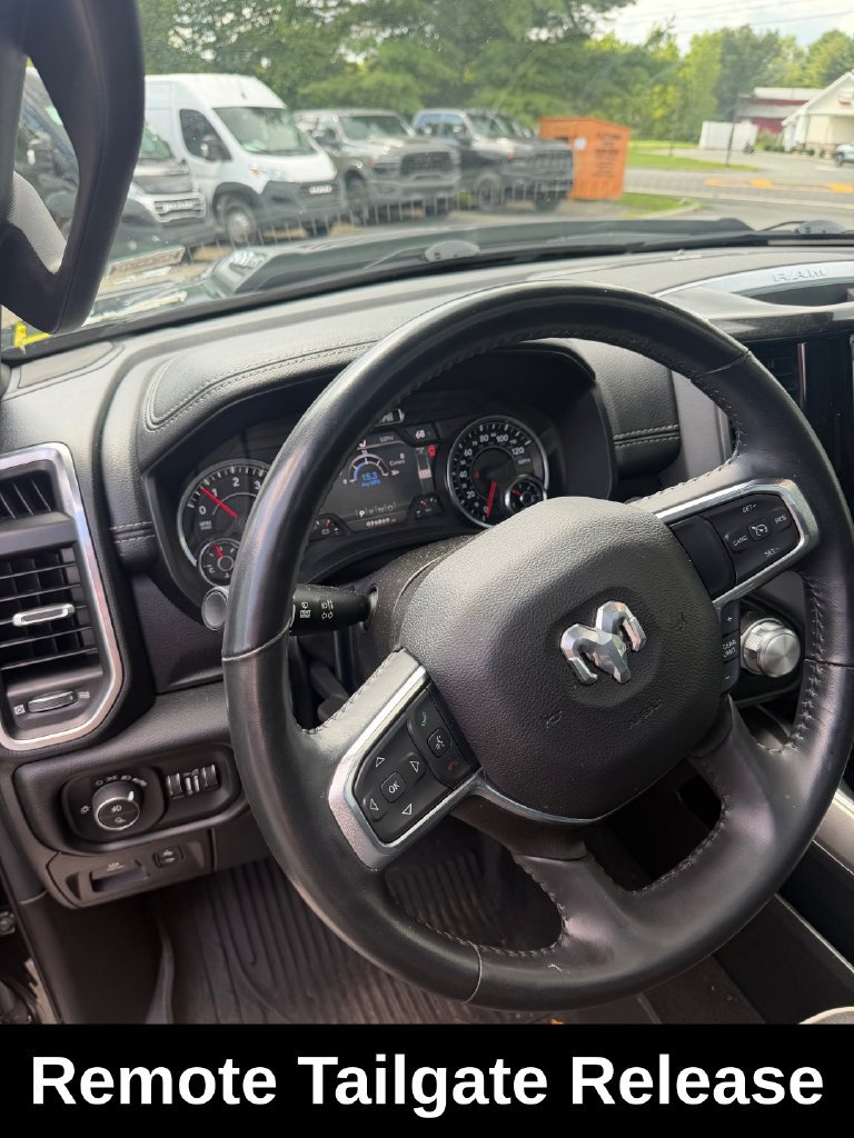 Used 2022 RAM 1500 Laramie AWD/4WD image 12