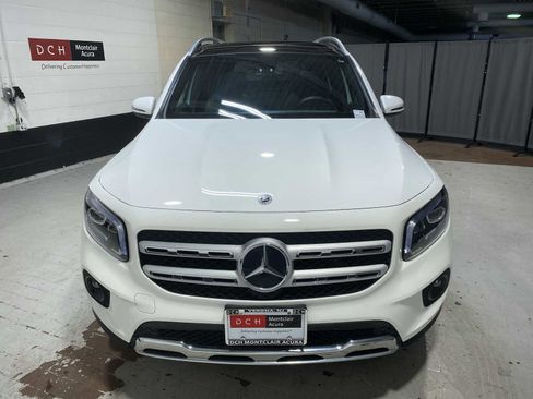 Used 2021 Mercedes-Benz GLB 250 4MATIC image 6