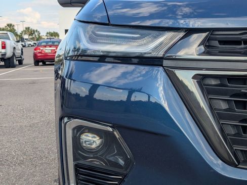 Used 2022 Chevrolet Traverse LS w/ Midnight/Sport Edition AWD/4WD image 9