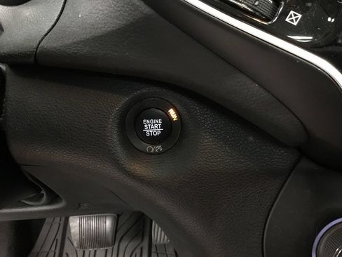 Used 2019 Jeep Cherokee Limited AWD/4WD image 31