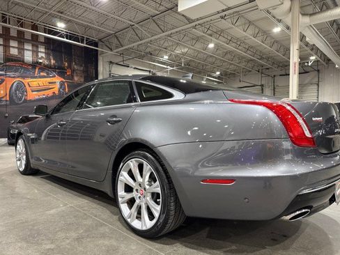 Used 2019 Jaguar XJ L Portfolio image 39