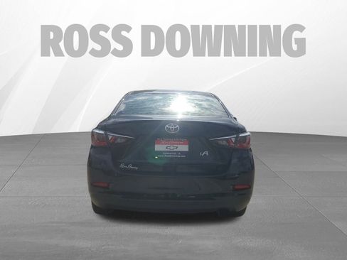 Used 2017 Toyota Yaris iA image 5