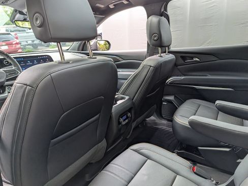 Certified 2026 Chevrolet Traverse High Country AWD/4WD image 25